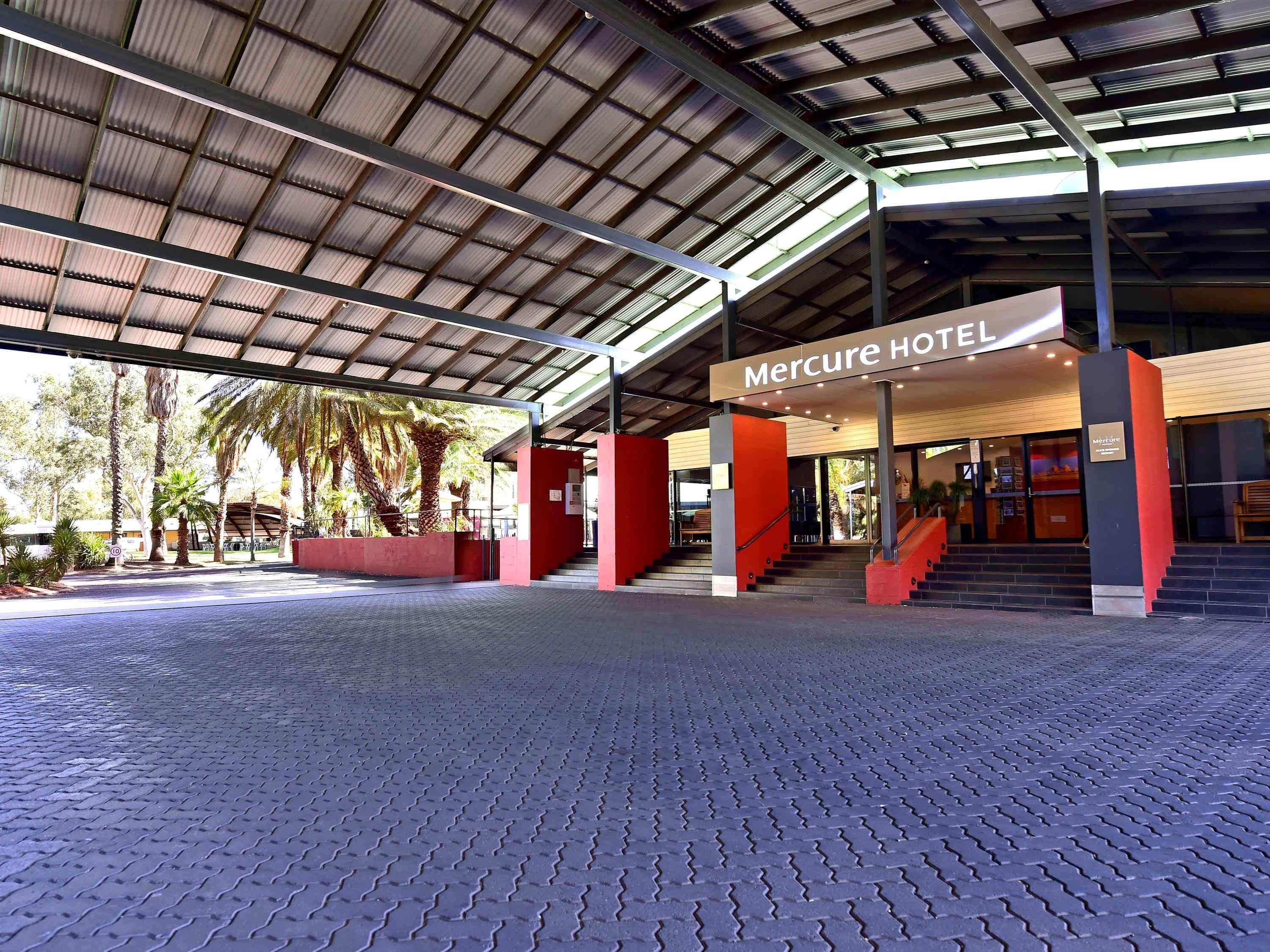 Mercure Alice Springs Resort Exteriör bild